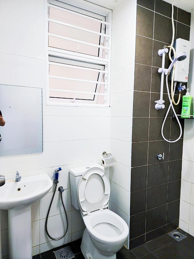 Putrajaya Dwiputra 6 Plus 1 Pax Blissful Fully Air-Con Suite Luaran gambar